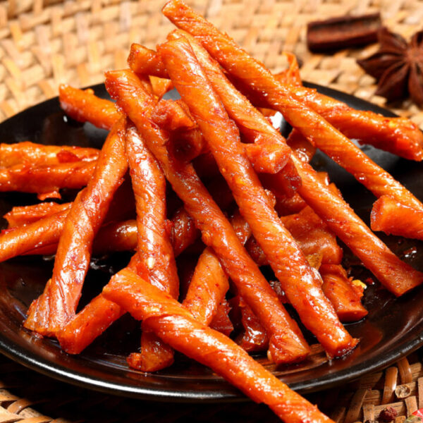 邬辣妈  豆筋  辣条  latiao  Spicy strips  Gluten  Chinese snacks  Chinese food  70g per pack X5/12.35oz - 图片 2