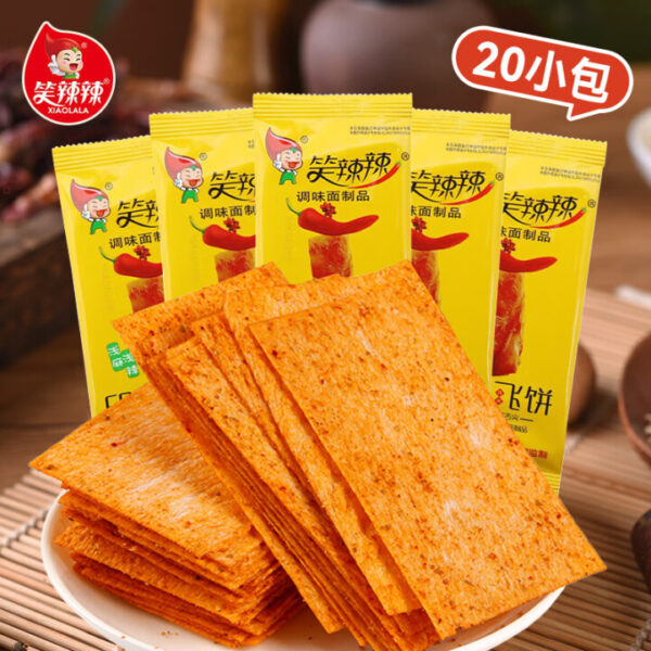 笑辣辣  印度飞饼  辣条  latiao  Spicy strips  Chinese snacks  260g per bag/9.17oz - 图片 6
